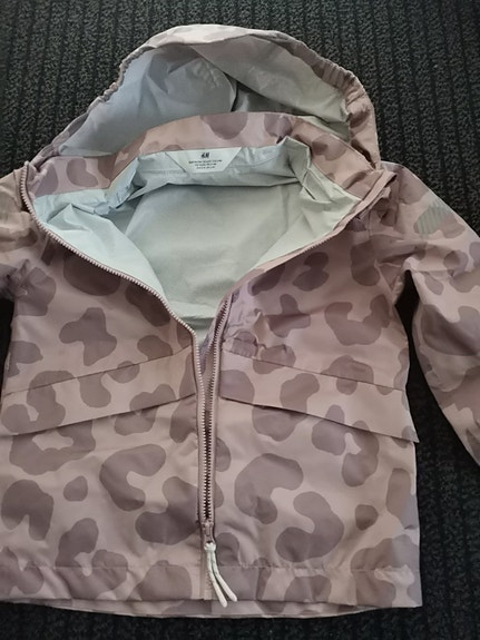 Product image 1 of 7