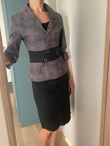 Product image 1 of 8