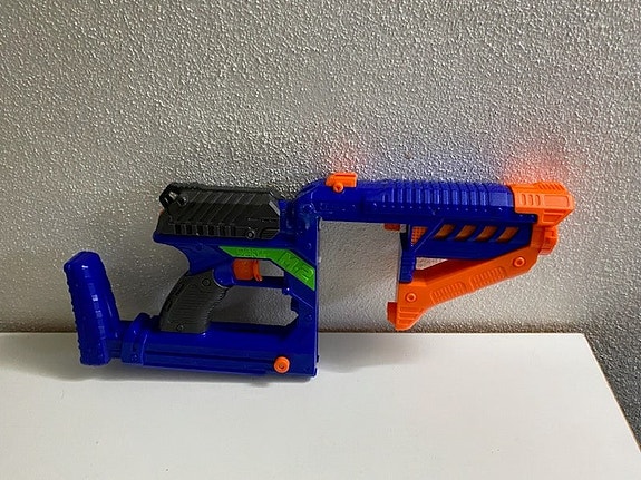 Product image 1 of 2