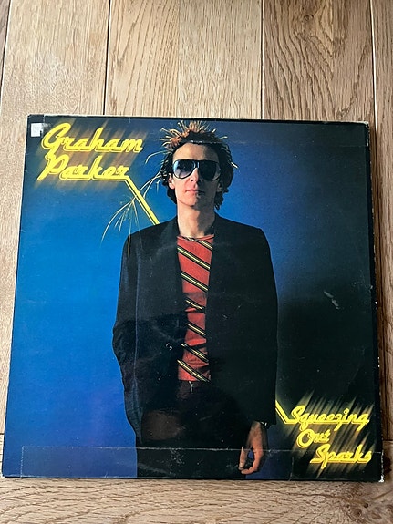 Product image 1 of 2