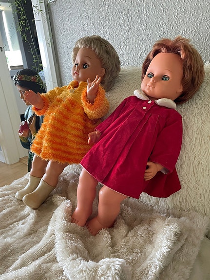 Product image 1 of 2