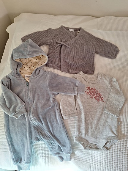 Product image 1 of 3