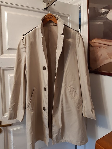 Product image 1 of 8