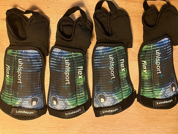 Product image 1 of 3