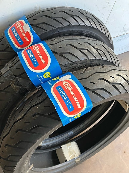 Product image 1 of 5