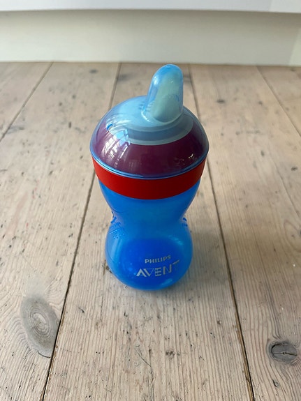 Product image 1 of 2