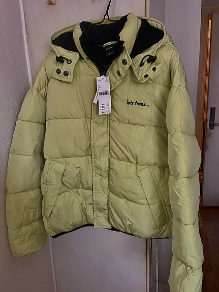 Product image 1 of 9