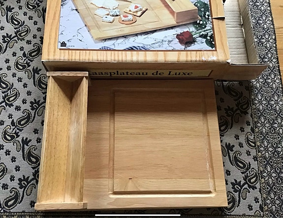 Product image 1 of 3