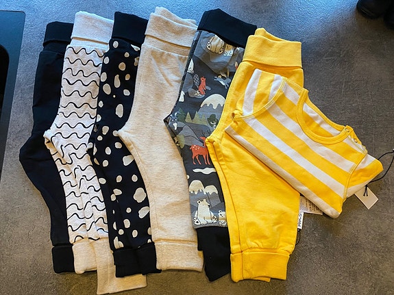 Product image 1 of 6