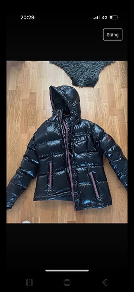 Product image 1 of 4