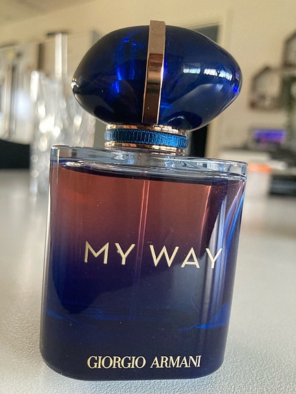 Product image 1 of 3