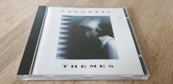 Product image 1 of 3