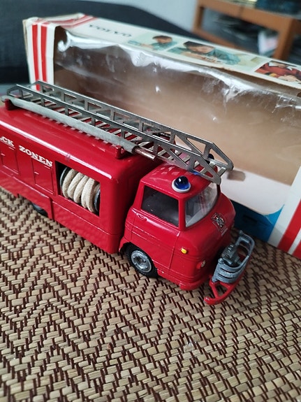 Product image 1 of 10