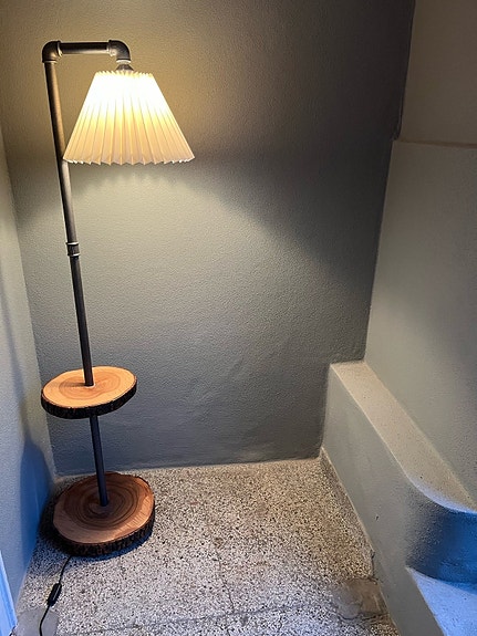 Product image 1 of 8