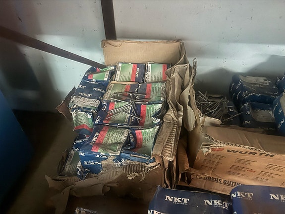 Product image 1 of 8