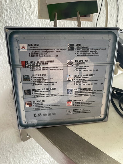 Product image 2 of 6