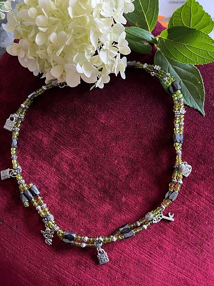 Product image 1 of 7