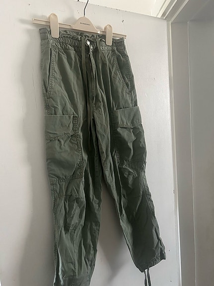 Product image 1 of 8