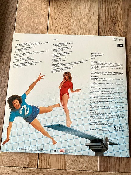 Product image 2 of 2