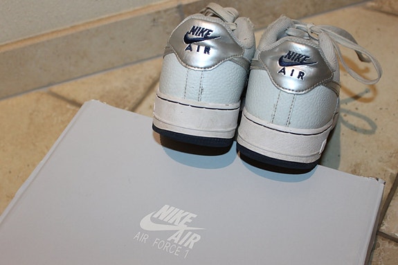 Product image 1 of 4