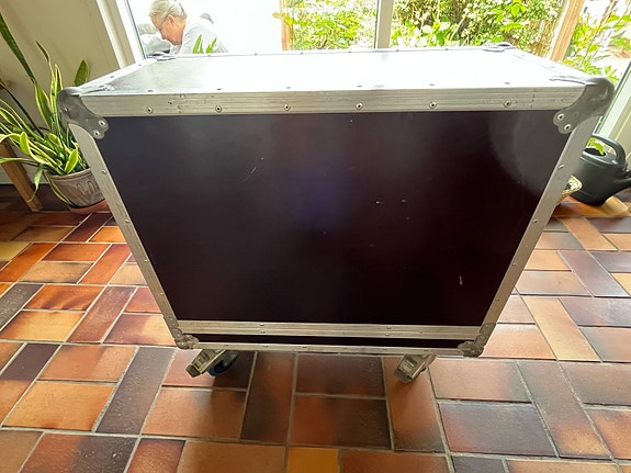 Product image 8 of 8