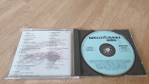 Product image 3 of 3