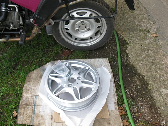 Product image 2 of 5