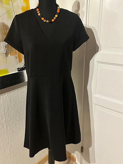 Product image 1 of 7