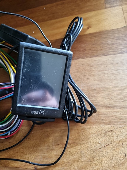 Product image 1 of 3