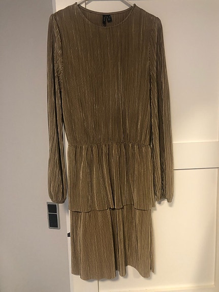 Product image 1 of 7