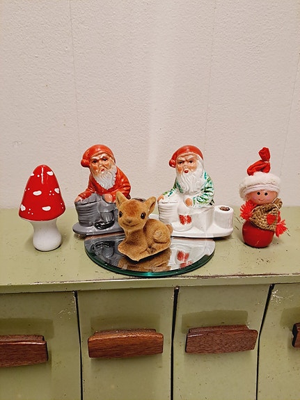 Product image 1 of 8