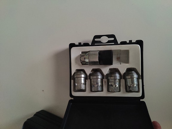 Product image 2 of 4