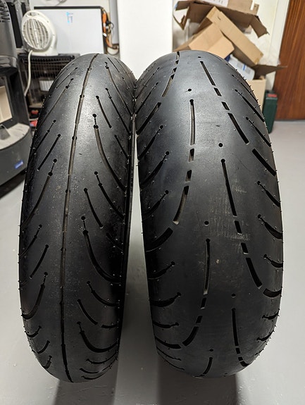 Product image 1 of 8