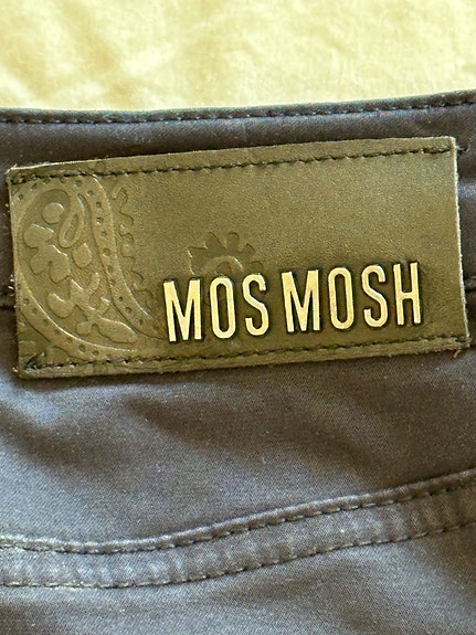 Product image 1 of 7