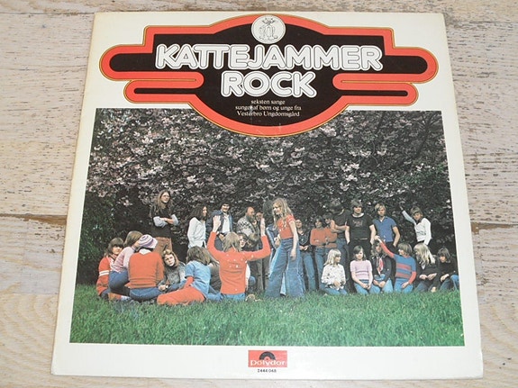 Product image 1 of 3