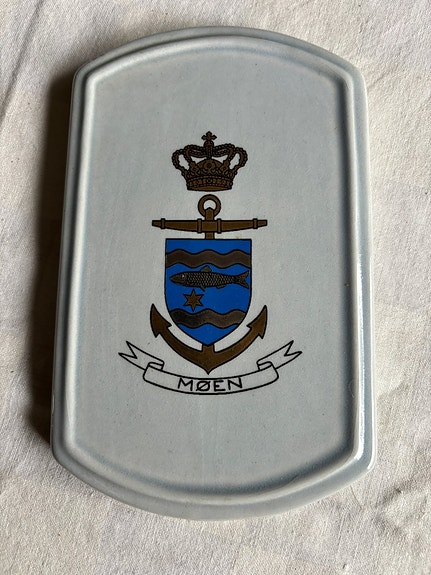 Product image 1 of 4