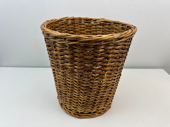 Product image 1 of 8