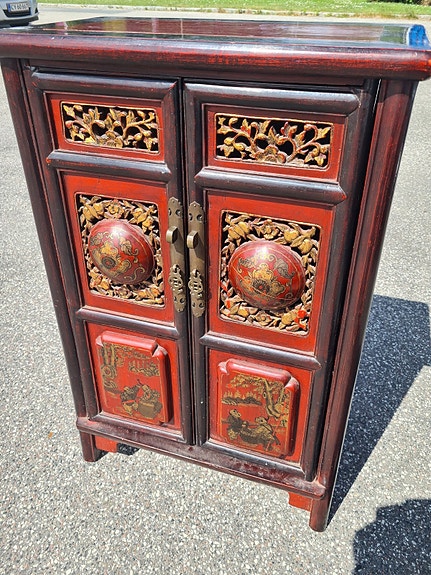 Product image 1 of 4