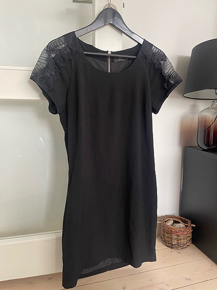 Product image 1 of 8