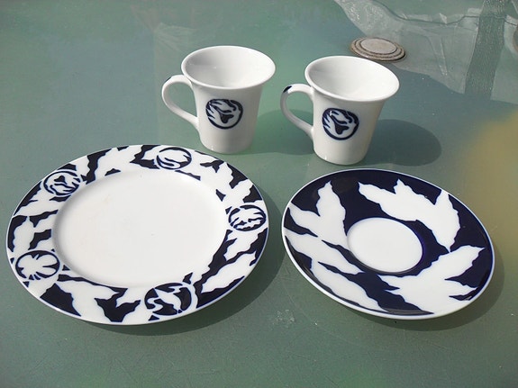 Product image 1 of 3