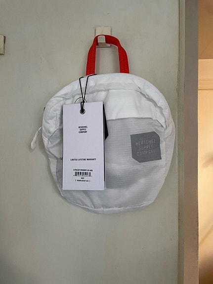 Product image 1 of 8