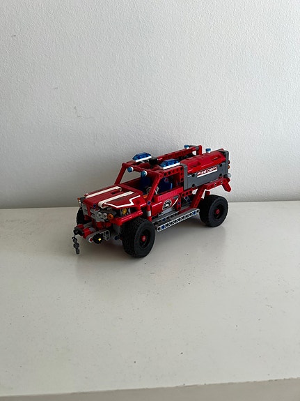 Product image 1 of 2