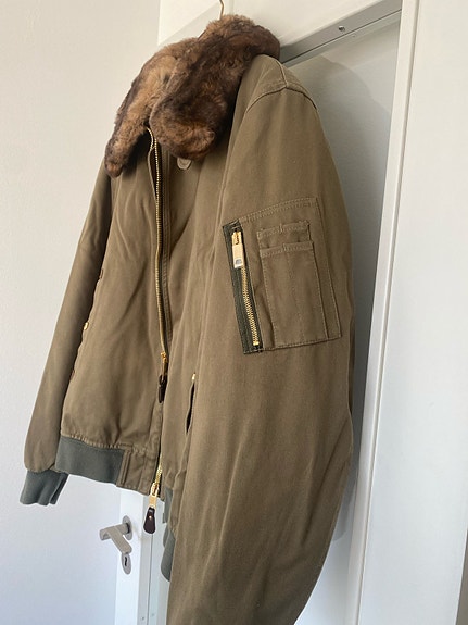 Product image 1 of 5