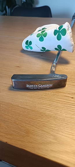 Product image 1 of 8