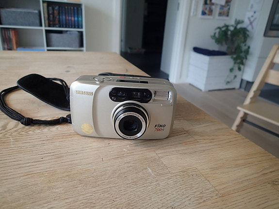 Product image 1 of 3