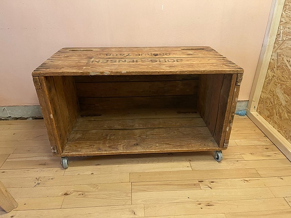 Product image 1 of 4