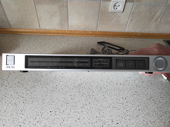 Product image 1 of 2