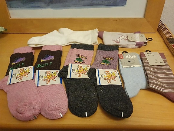 Product image 1 of 4