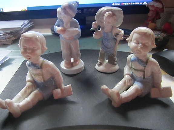 Product image 1 of 3