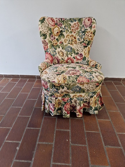 Product image 1 of 8